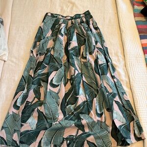 Max Mara Weekend palm print maxi skirt with pockets!